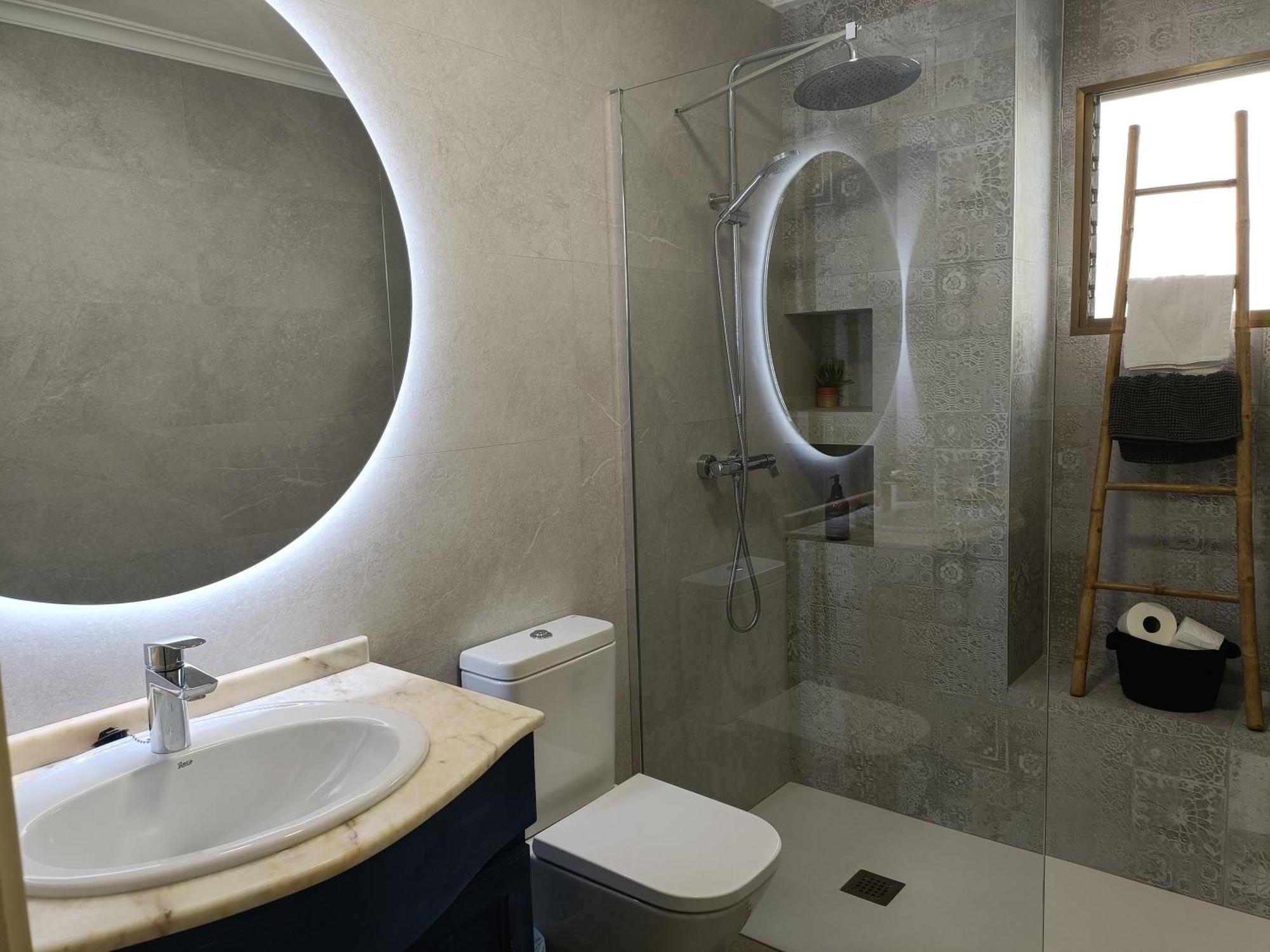 Apartamento Playa Levante Santa Creu ซานตาโปลา ภายนอก รูปภาพ